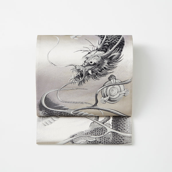 上品な額縁     白い柄布(雲龍) 雲龍 – ROKUMONJIYA ONLINE STORE