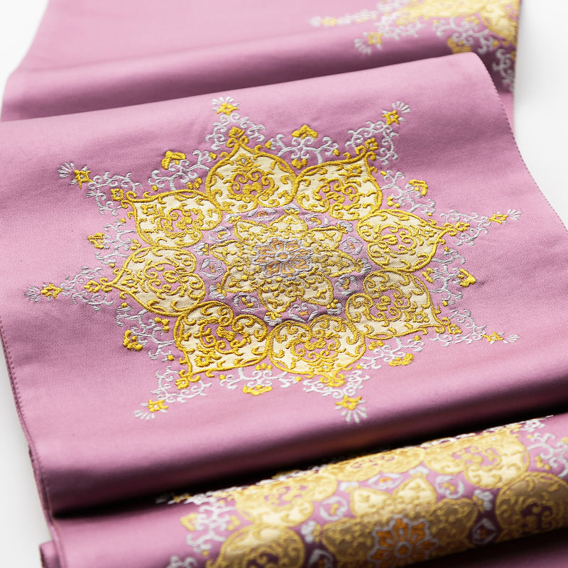 楊貴妃 シンプル 桃 紫 金刺繍 宝相華文 袋帯 西陣織 – ROKUMONJIYA